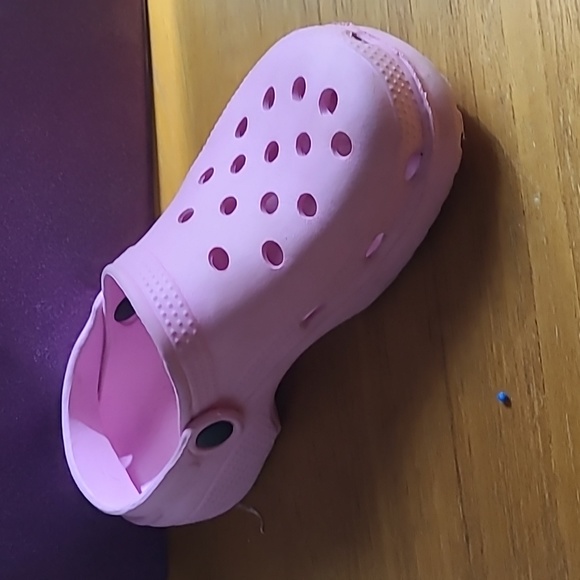 Crocks - Picture 4 of 4